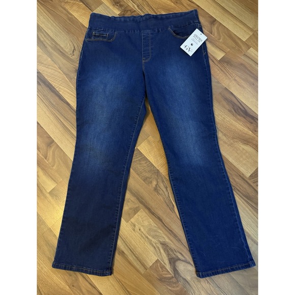 Gloria Vanderbilt Pull On Denim Jeans 18 Short Slimming Panel Amanda Vermont NWT - Picture 3 of 16